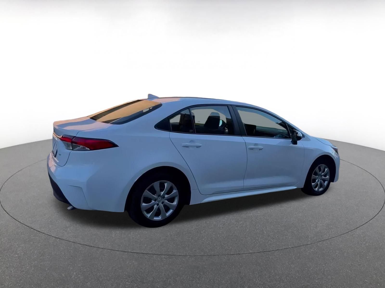 Thumbnail: 2025 Toyota Corolla - 15