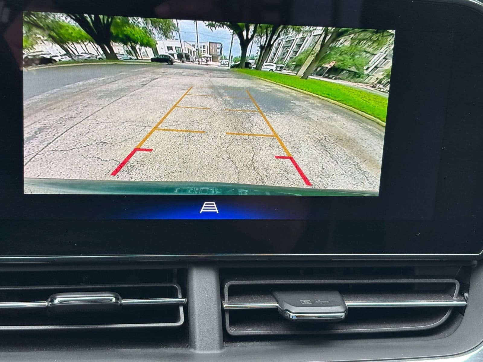 Thumbnail: 2025 Chevrolet Trax - 20