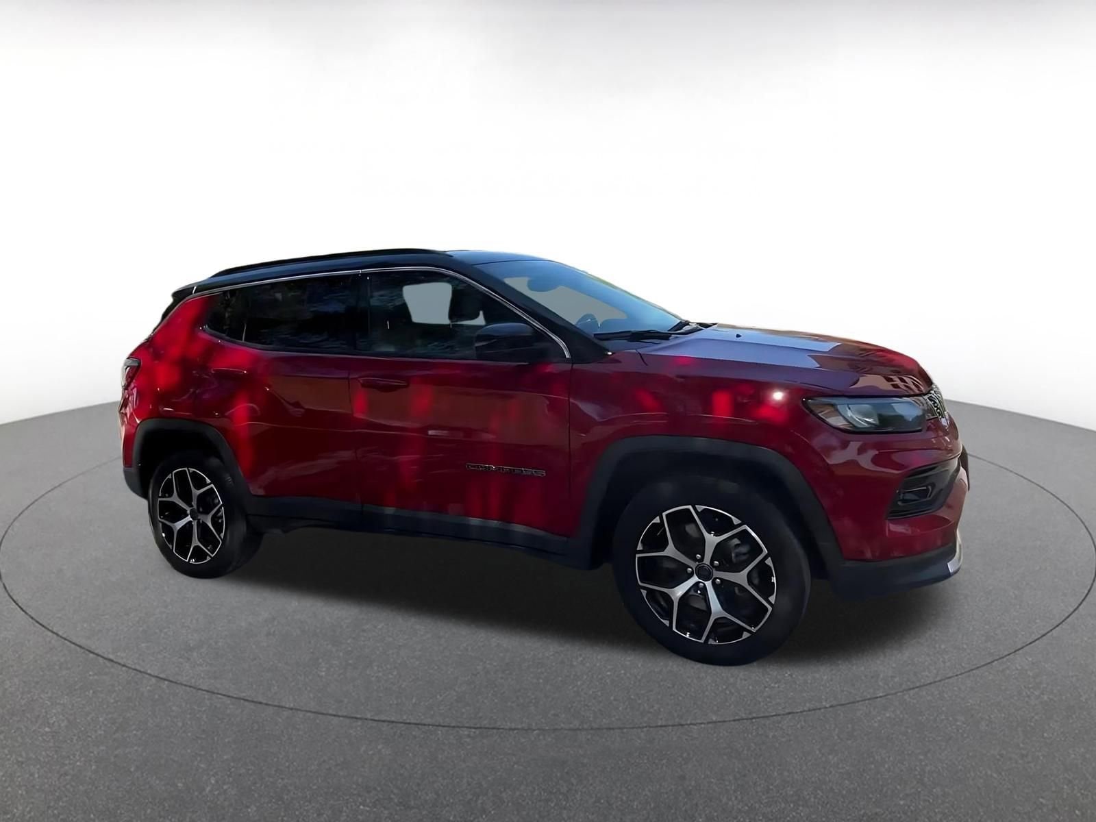 Thumbnail: 2025 Jeep Compass - 2