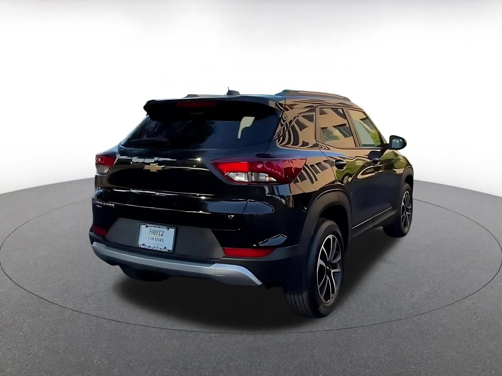 Thumbnail: 2025 Chevrolet TrailBlazer - 13