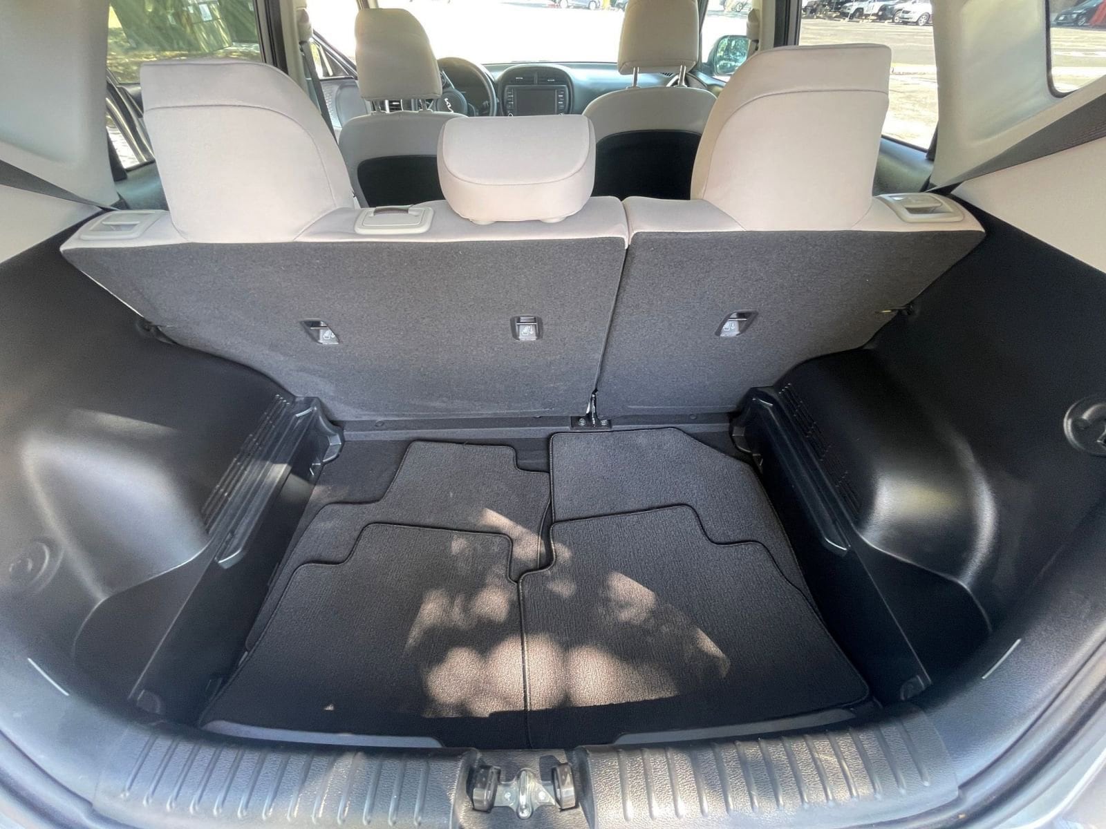 Thumbnail: 2025 Kia Soul - 25