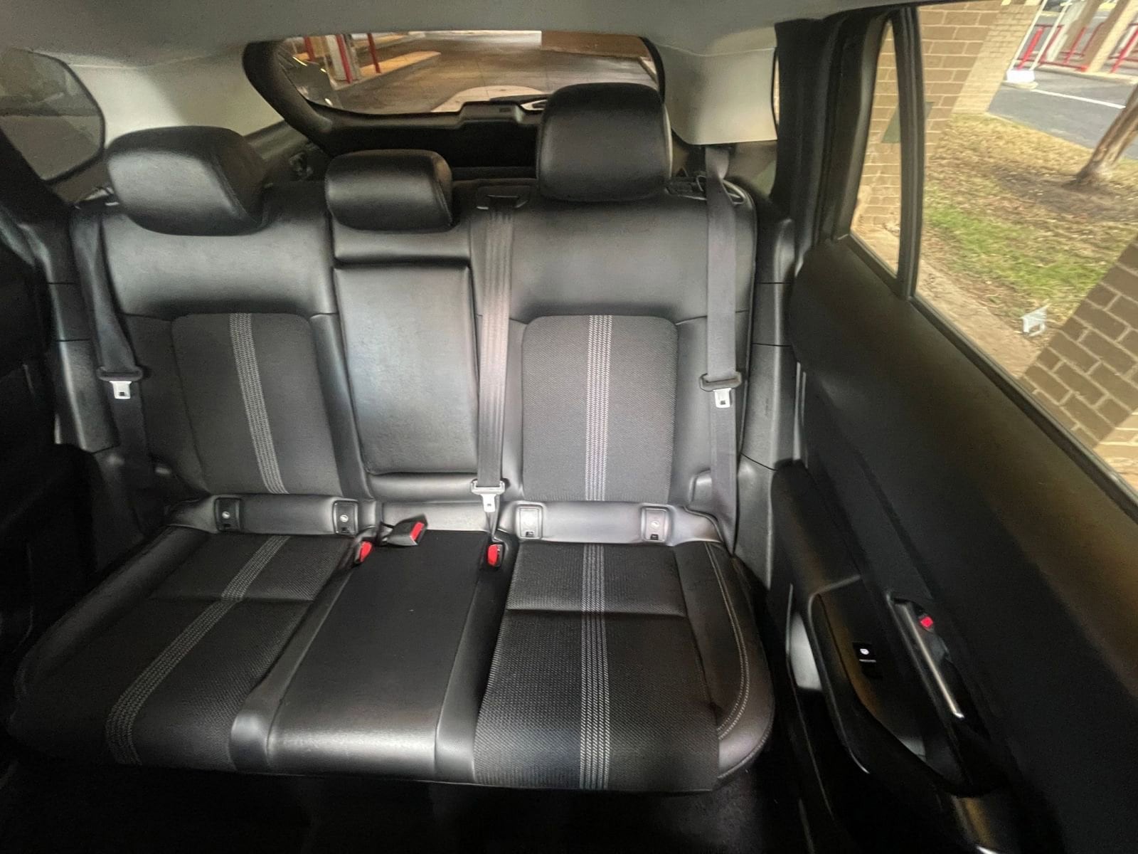 Thumbnail: 2025 Mazda CX-50 - 31