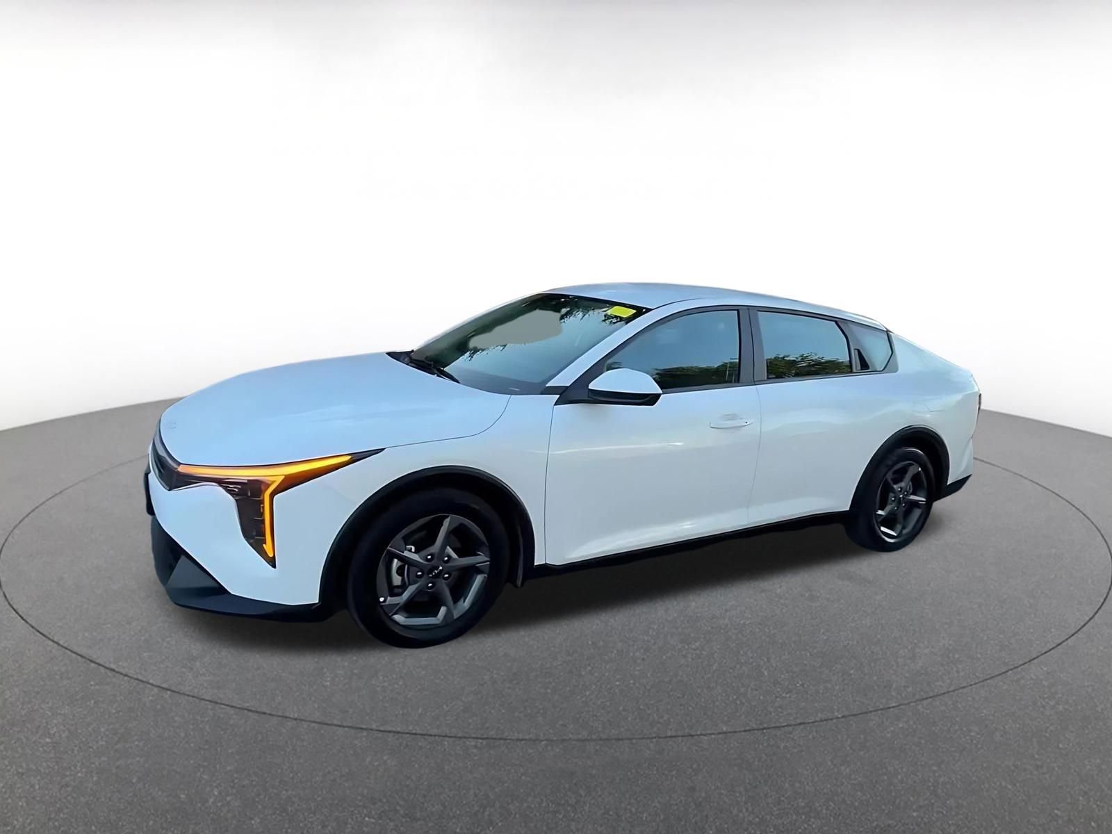 Thumbnail: 2025 Kia K4 - 5