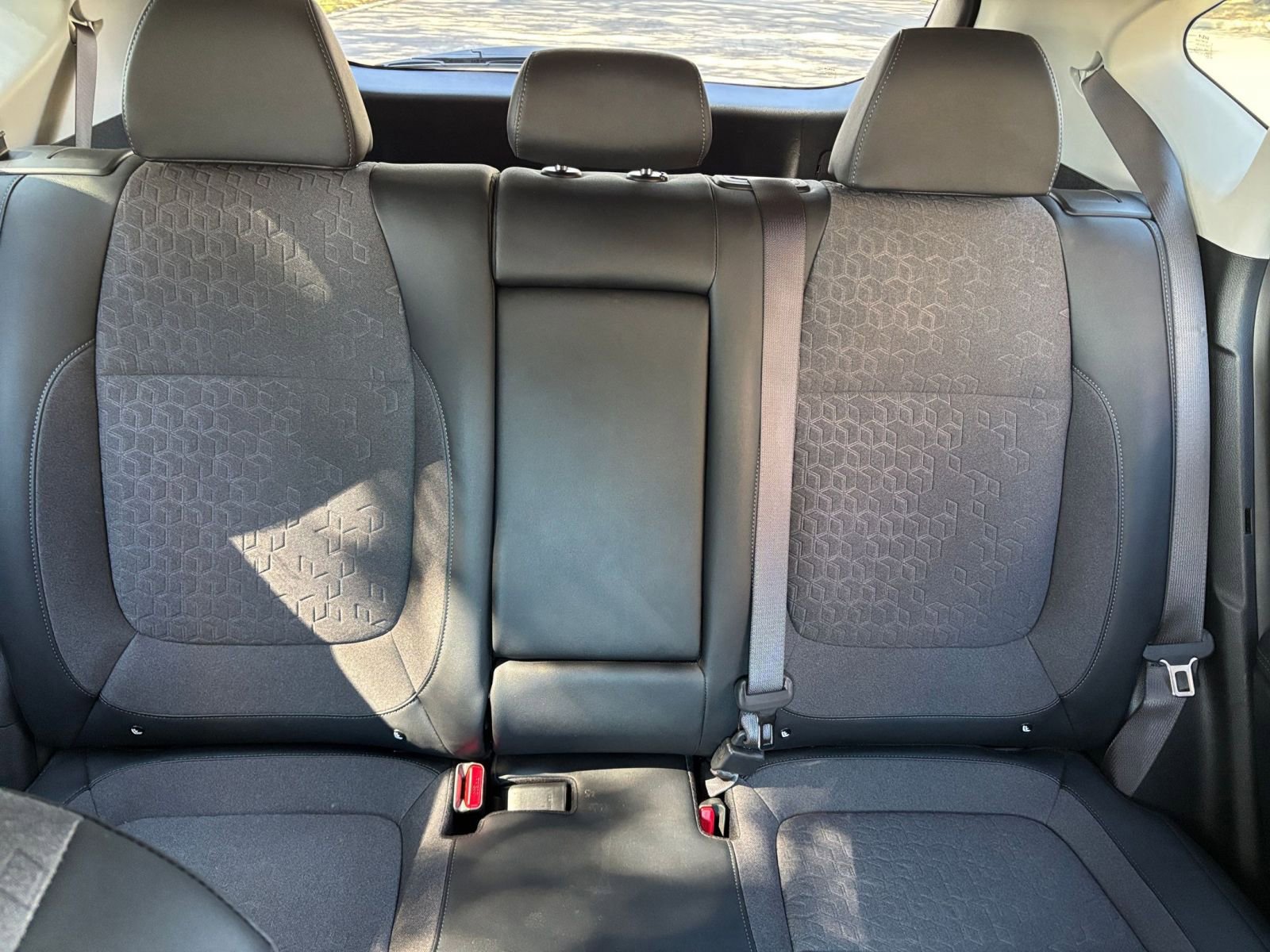 Thumbnail: 2025 Kia Seltos - 33