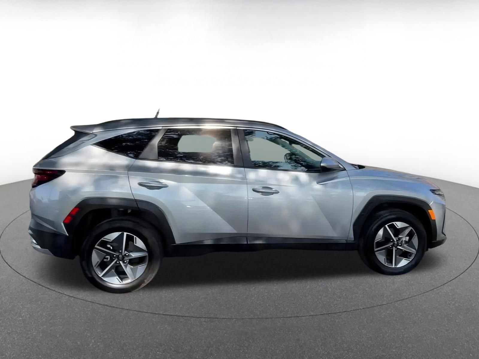 Thumbnail: 2025 Hyundai Tucson - 16