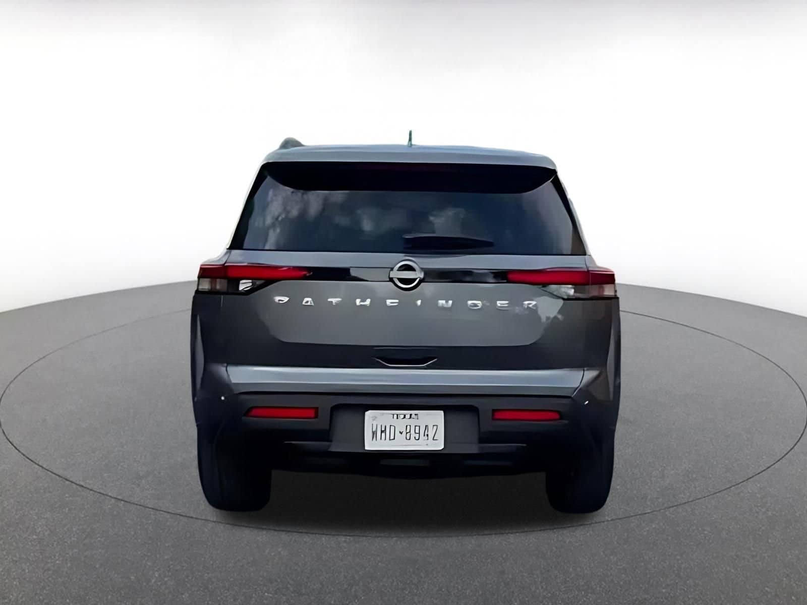 Thumbnail: 2025 Nissan Pathfinder - 10