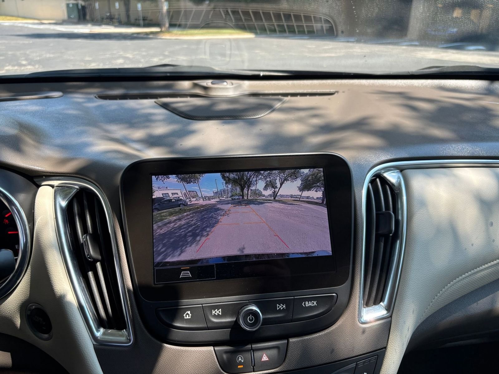 Thumbnail: 2024 Chevrolet Malibu - 17