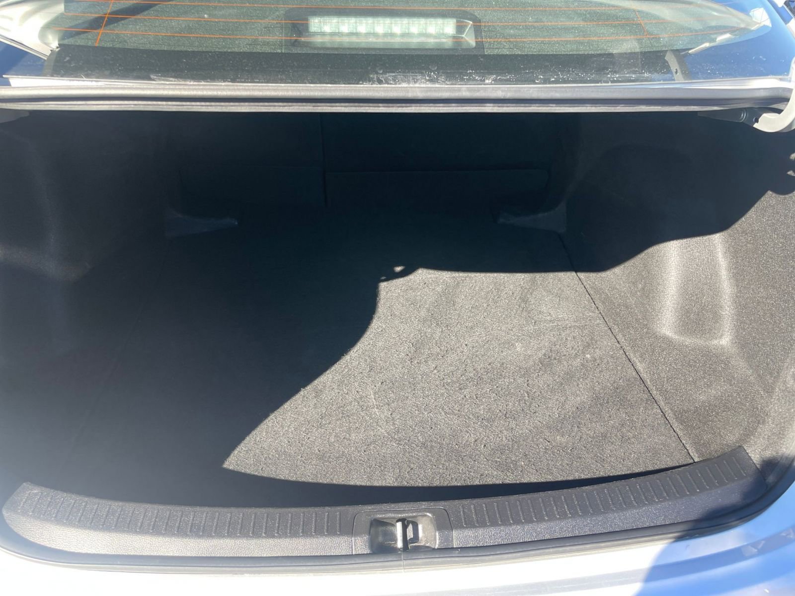 Thumbnail: 2025 Toyota Corolla - 25