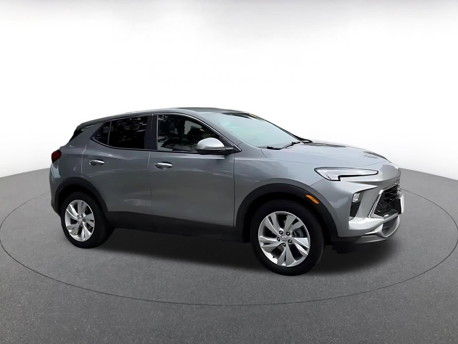 Thumbnail: 2025 Buick Encore GX - 2