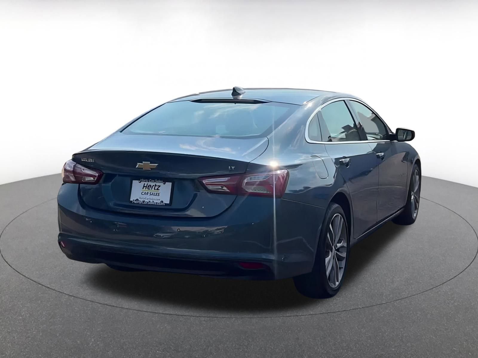 Thumbnail: 2024 Chevrolet Malibu - 12
