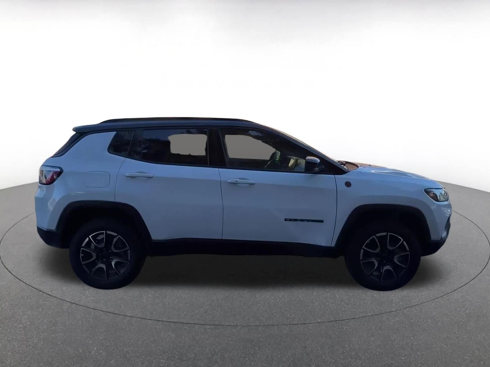 Thumbnail: 2025 Jeep Compass - 16