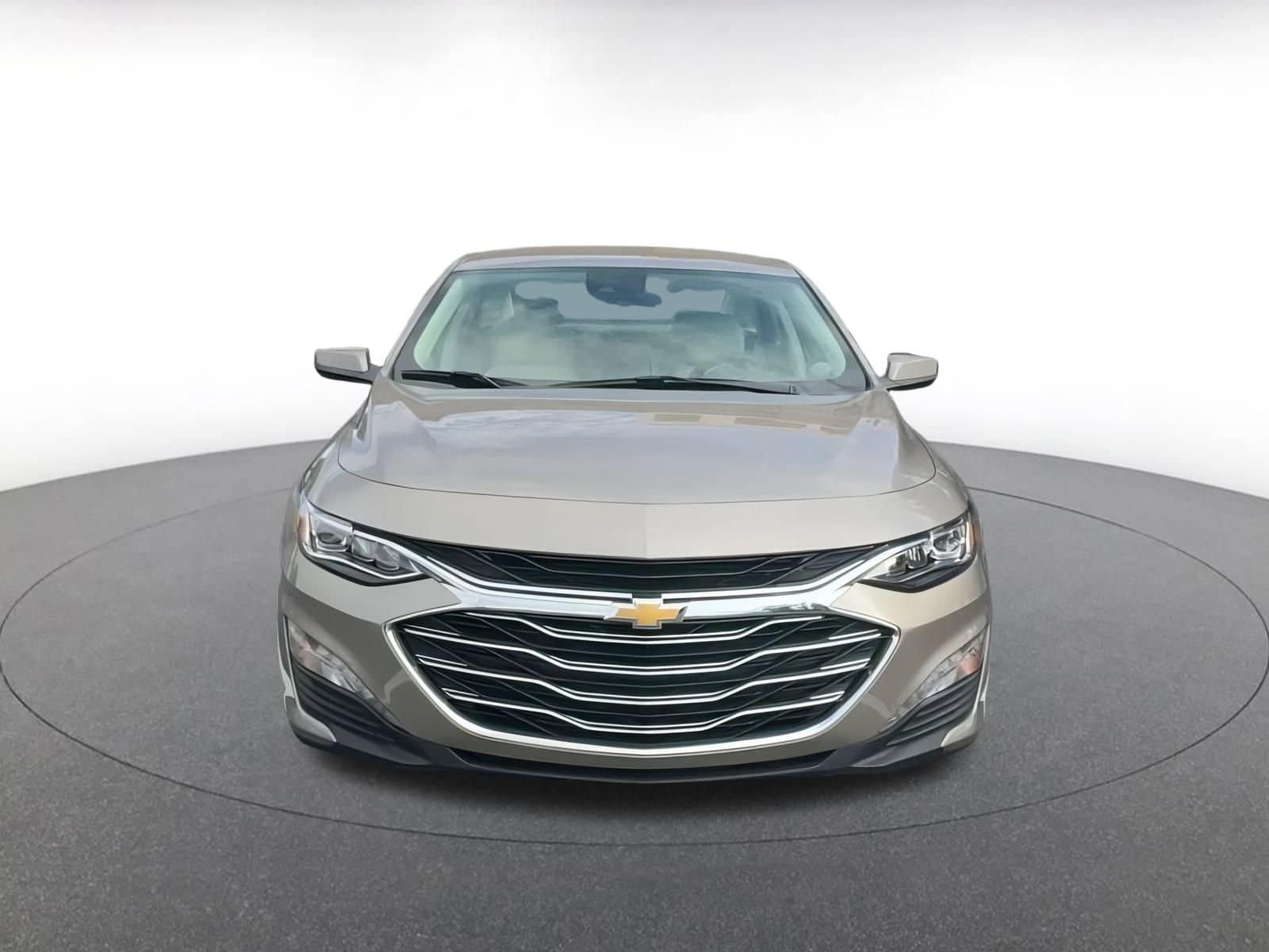 Thumbnail: 2024 Chevrolet Malibu - 5