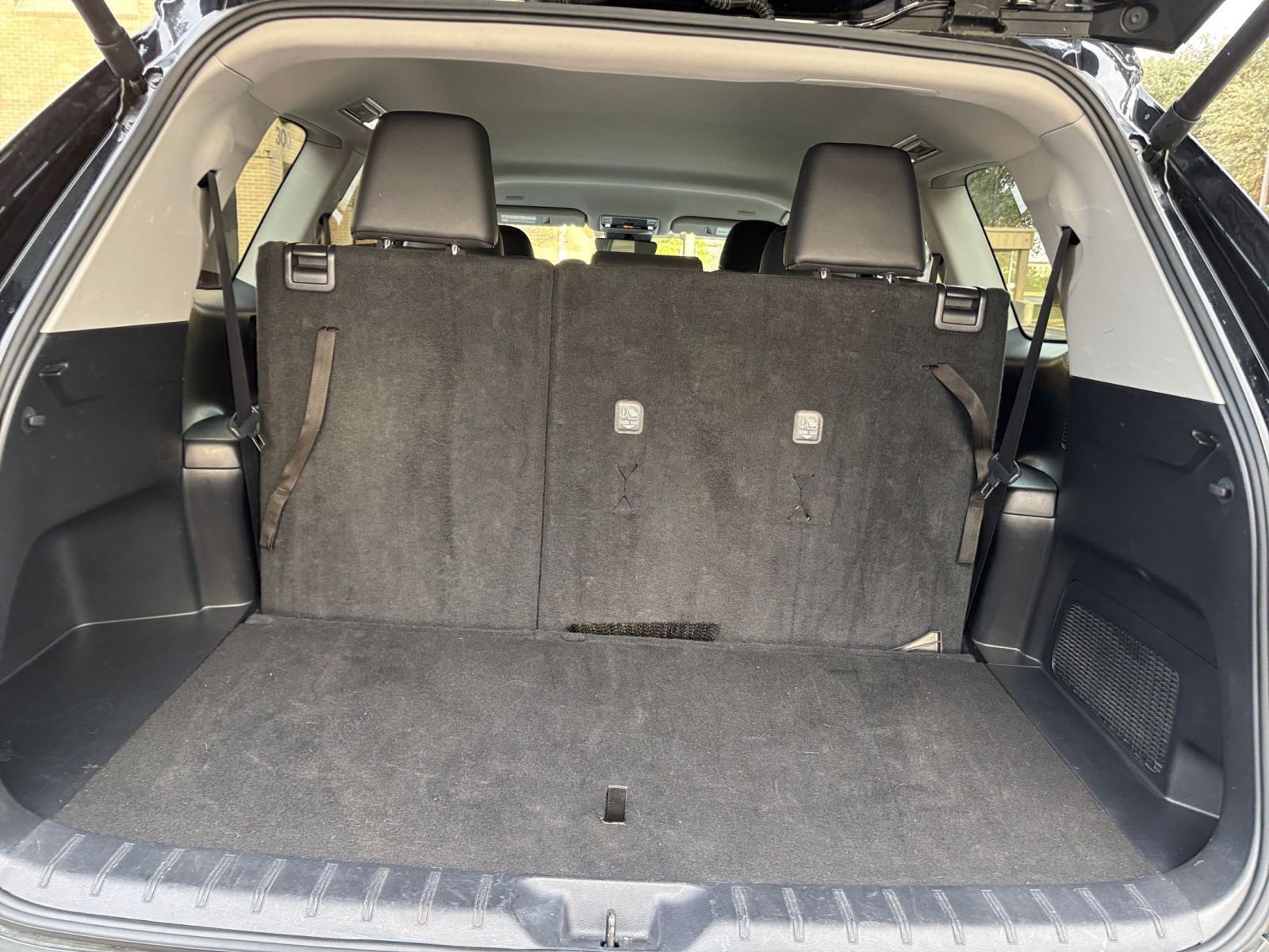 Thumbnail: 2024 Toyota Grand Highlander - 26