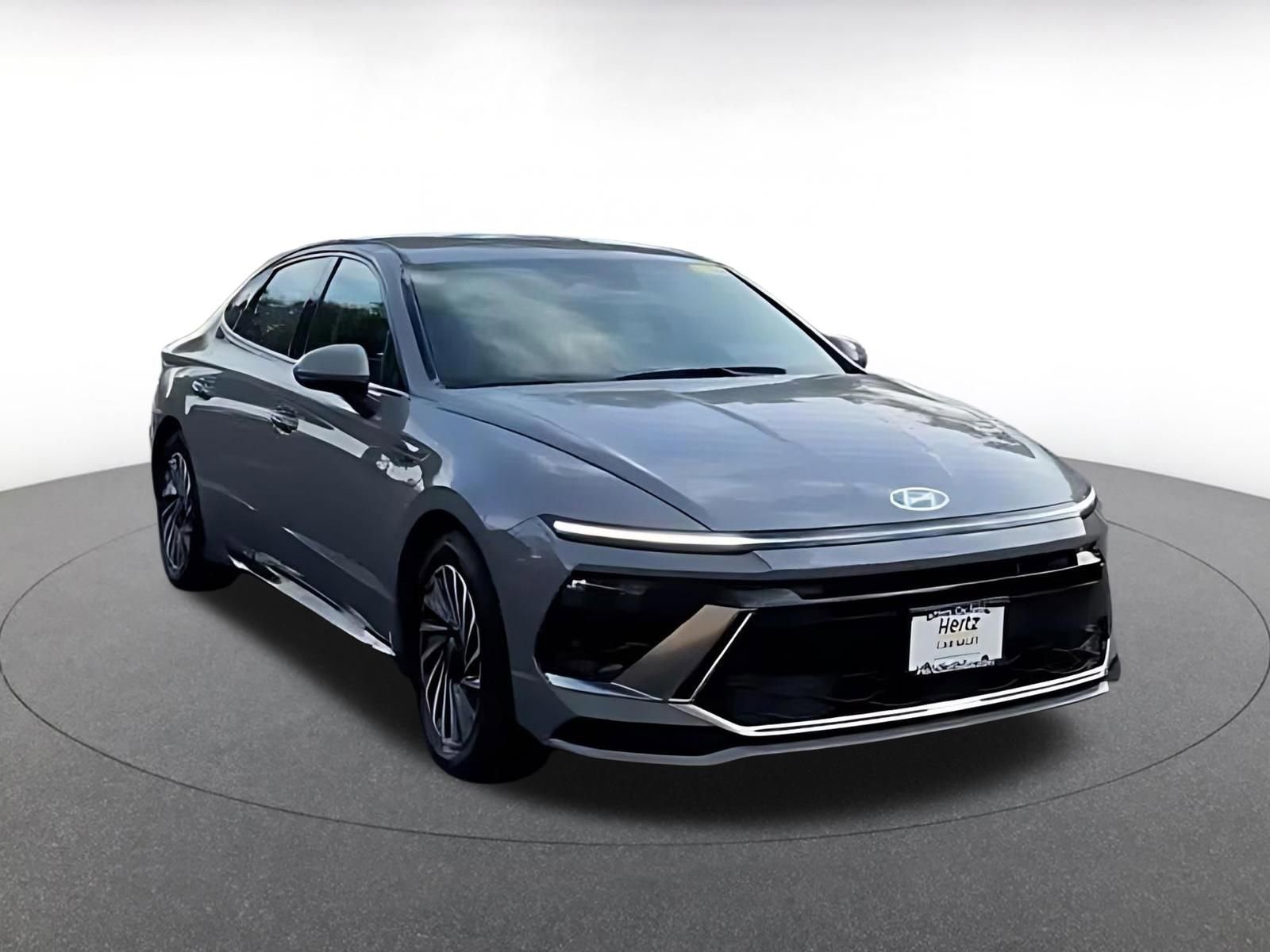 Thumbnail: 2025 Hyundai Sonata - 3