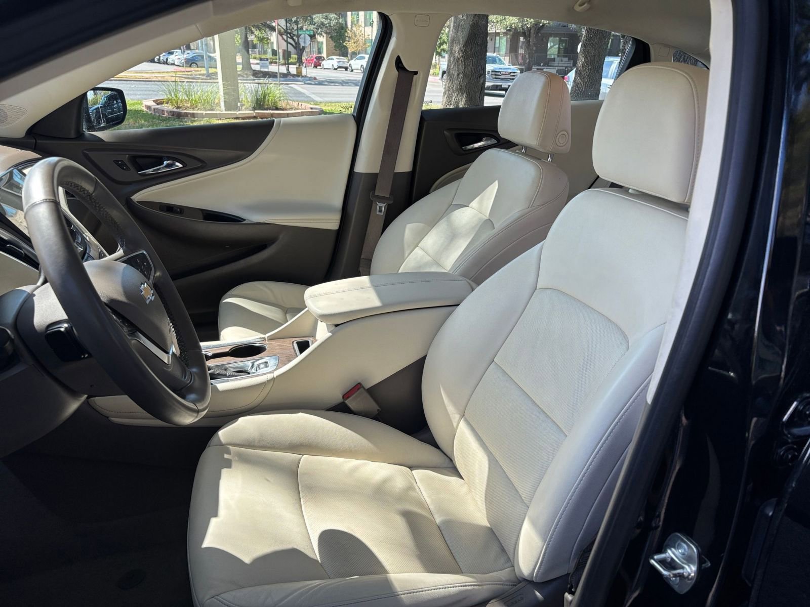 Thumbnail: 2024 Chevrolet Malibu - 30