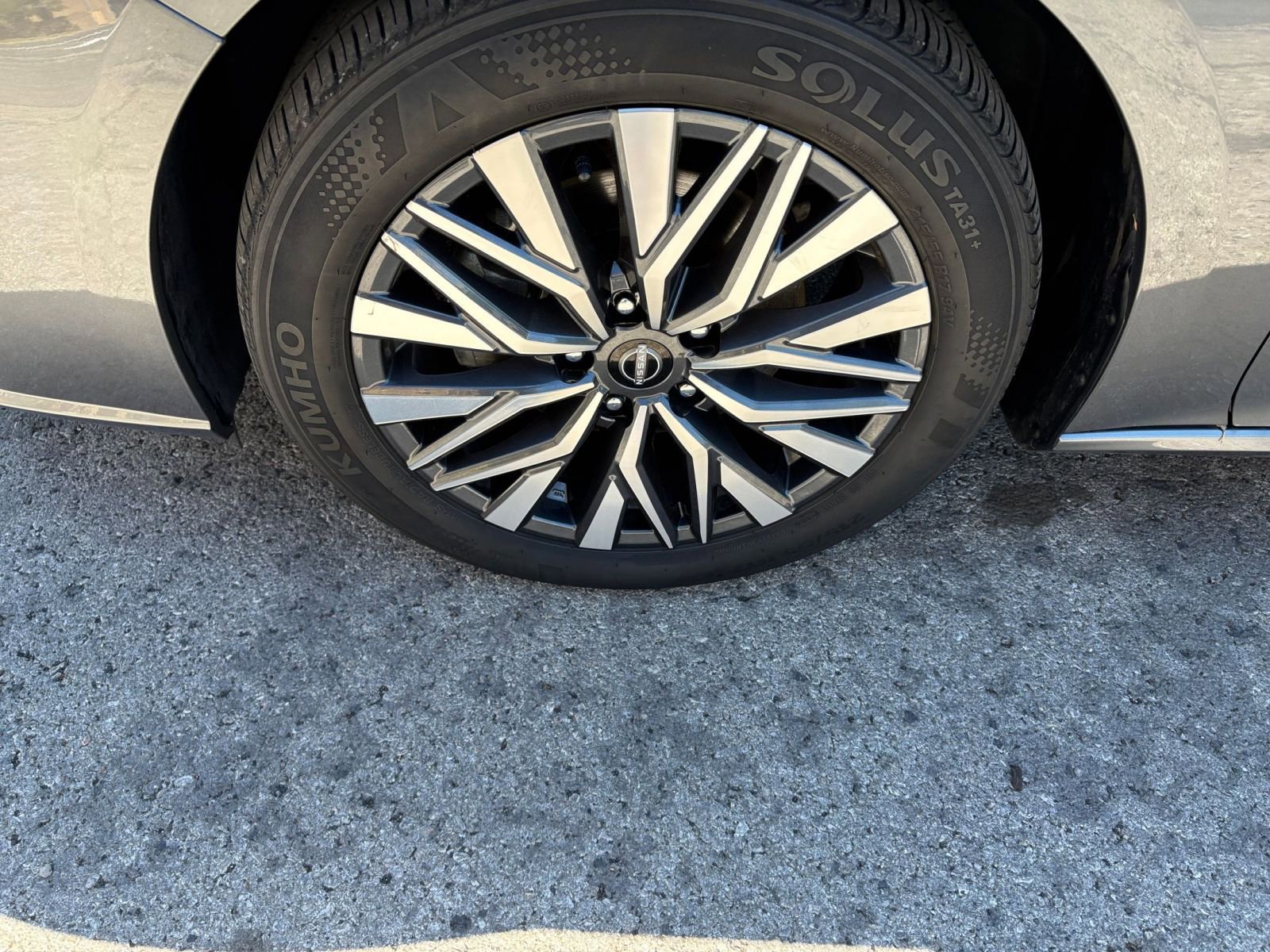 Thumbnail: 2025 Nissan Altima - 25