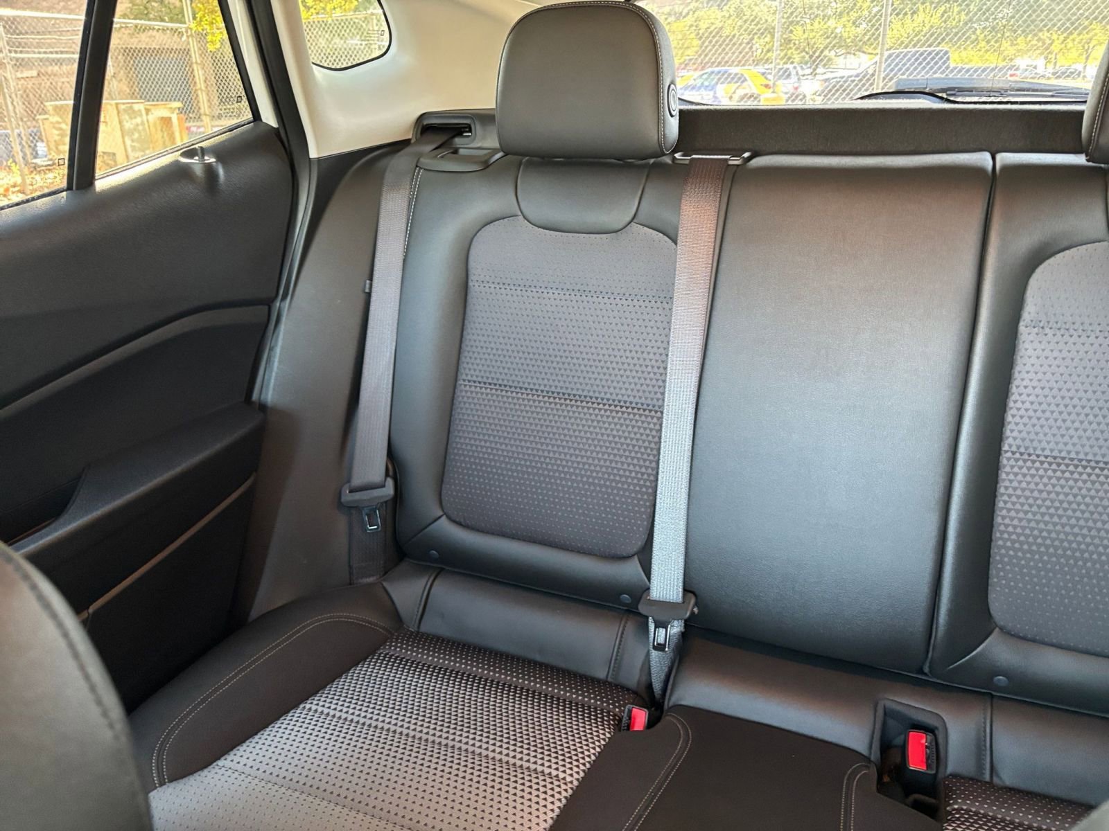 Thumbnail: 2025 Chevrolet Trax - 33