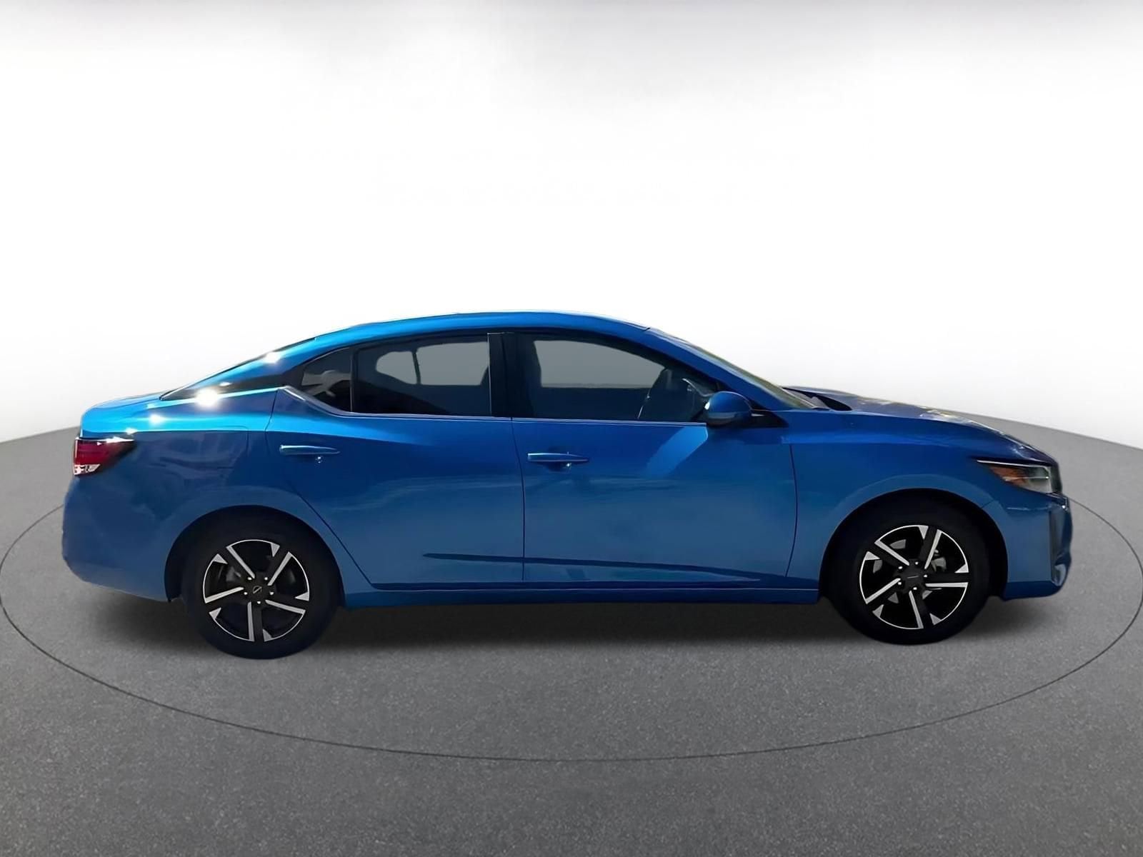 Thumbnail: 2025 Nissan Sentra - 15