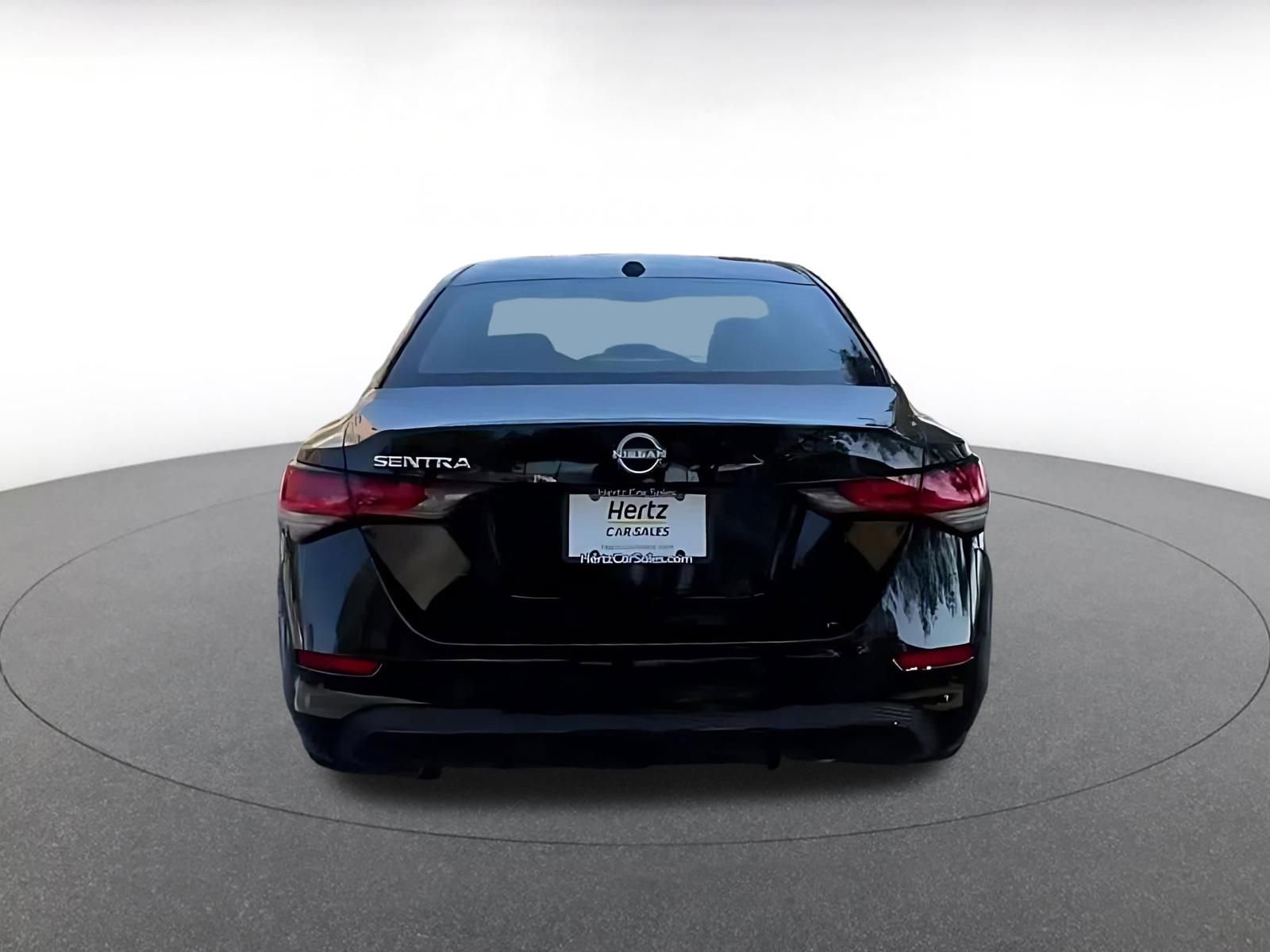 Thumbnail: 2025 Nissan Sentra - 12