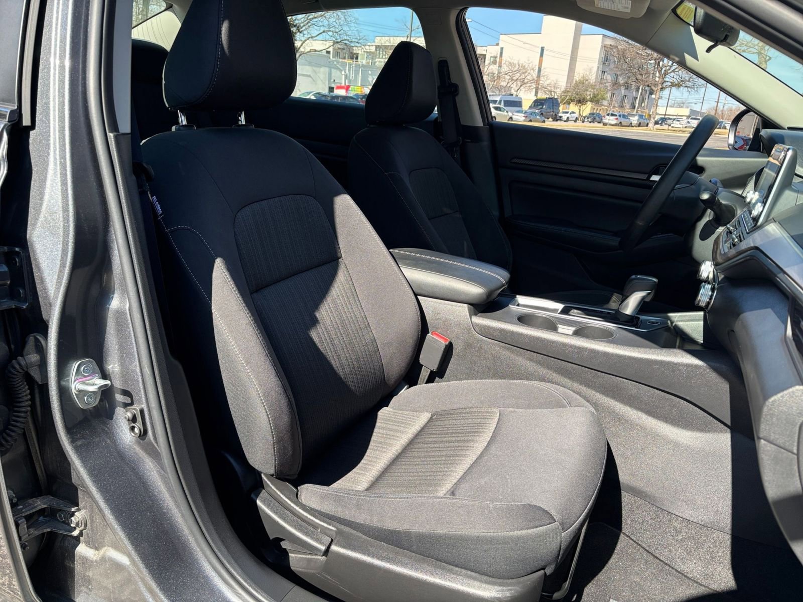 Thumbnail: 2025 Nissan Altima - 30