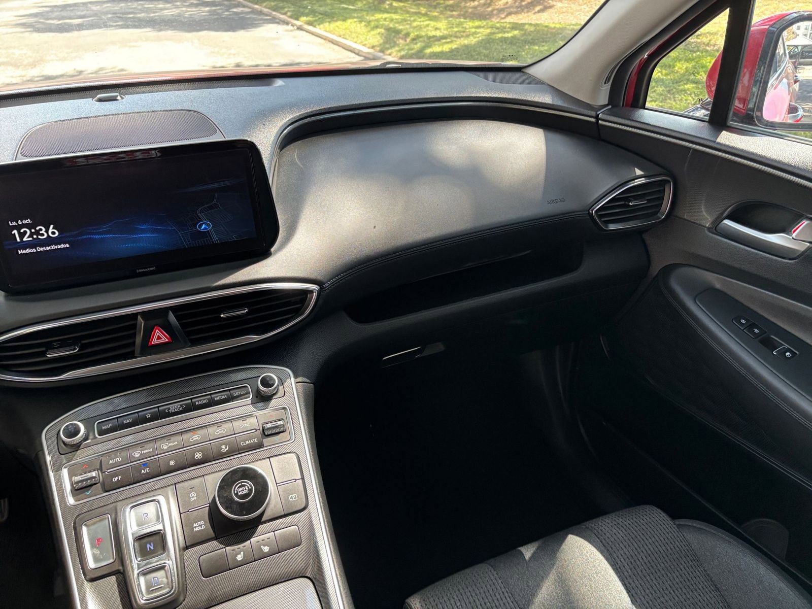 Thumbnail: 2023 Hyundai Santa Fe - 29