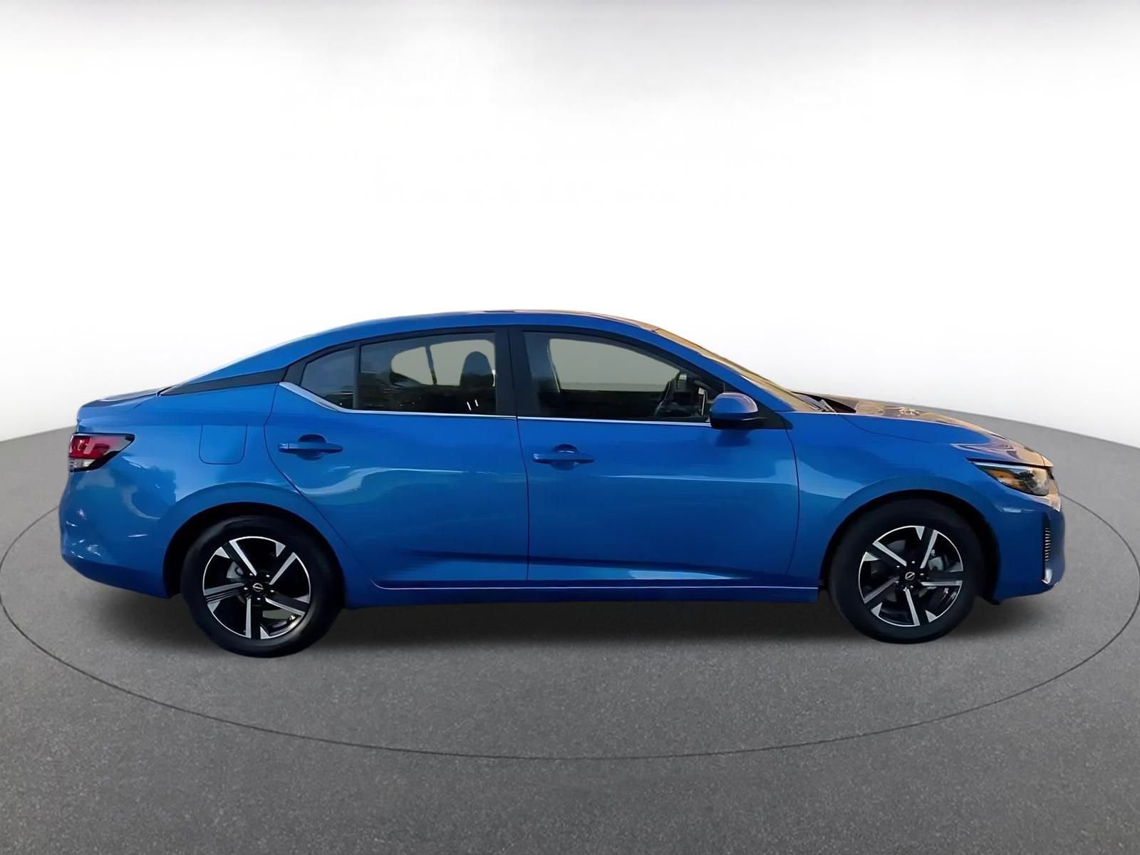 Thumbnail: 2025 Nissan Sentra - 16