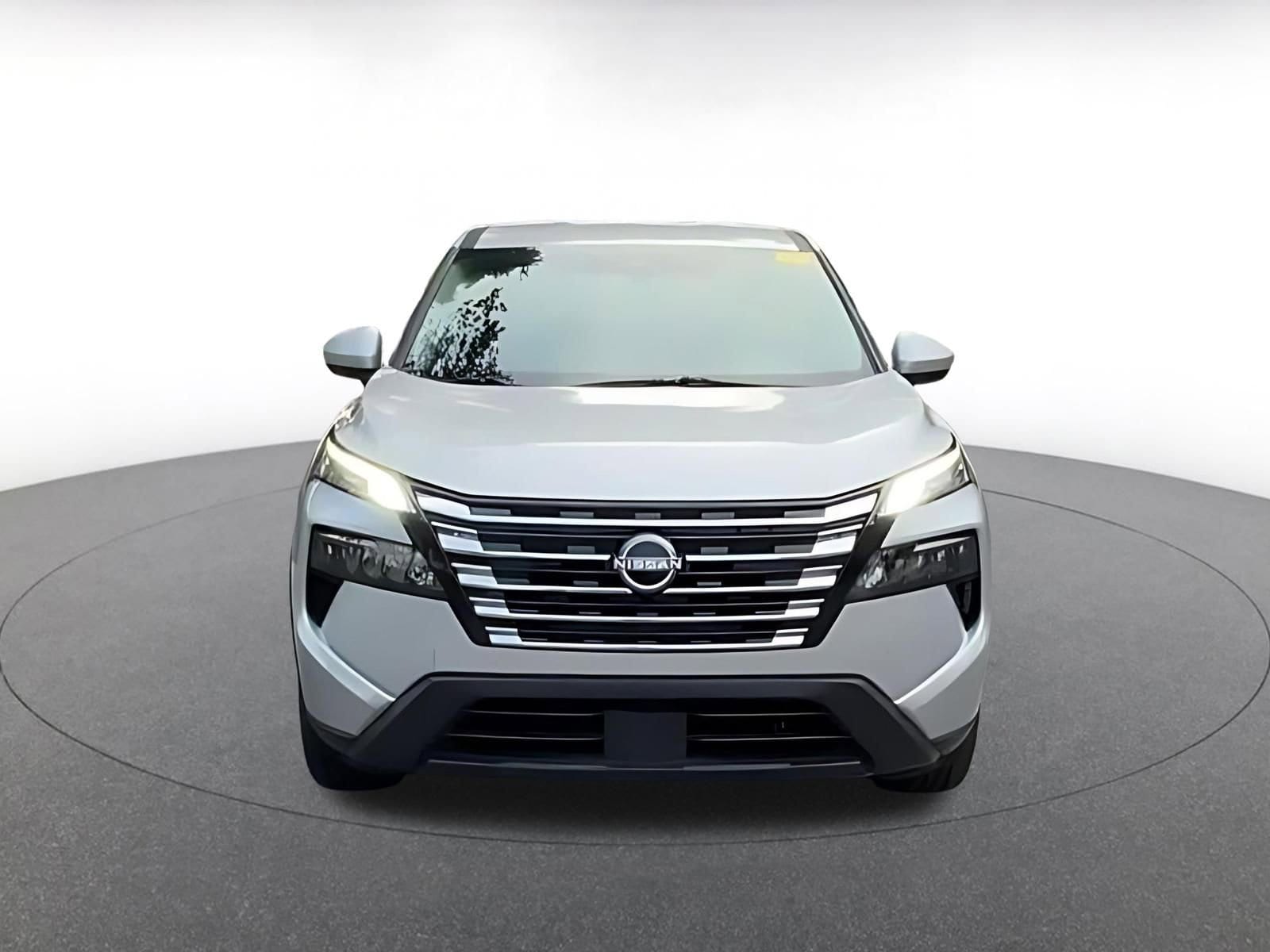 Thumbnail: 2025 Nissan Rogue - 3