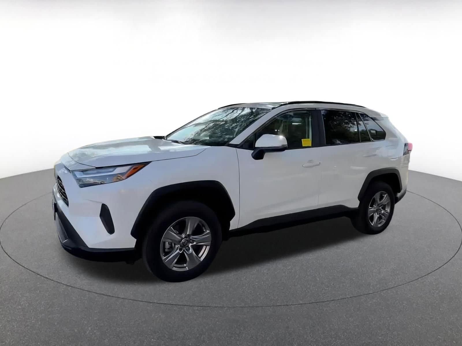 Thumbnail: 2025 Toyota RAV4 - 7