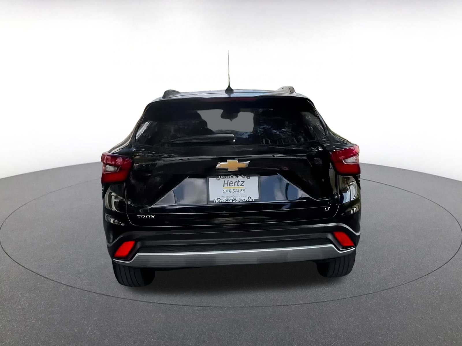 Thumbnail: 2025 Chevrolet Trax - 12