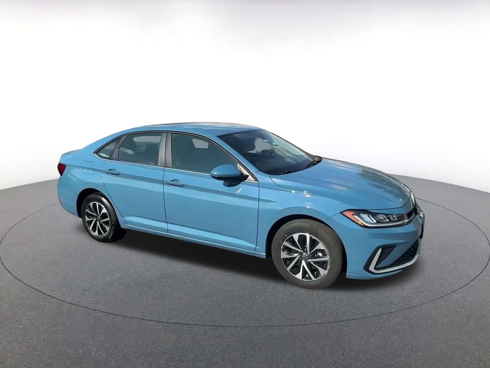 Thumbnail: 2025 Volkswagen Jetta - 2