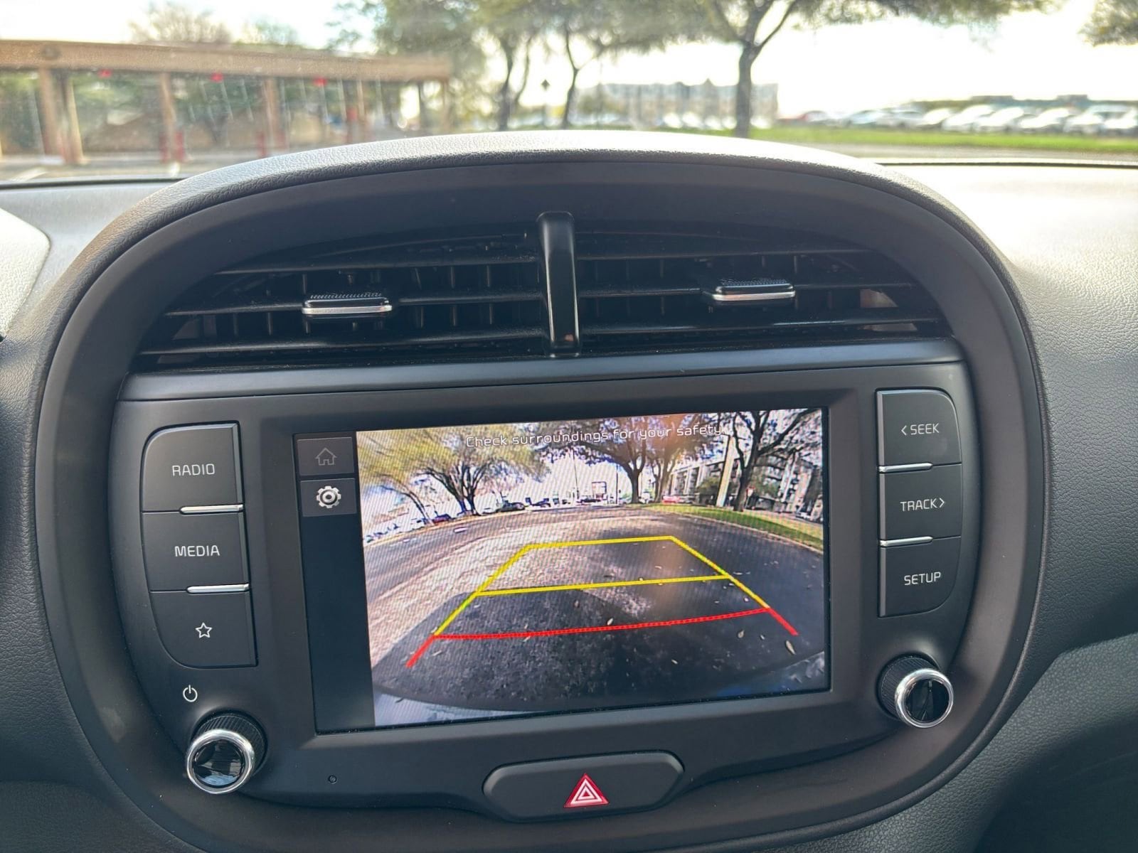 Thumbnail: 2025 Kia Sportage - 21