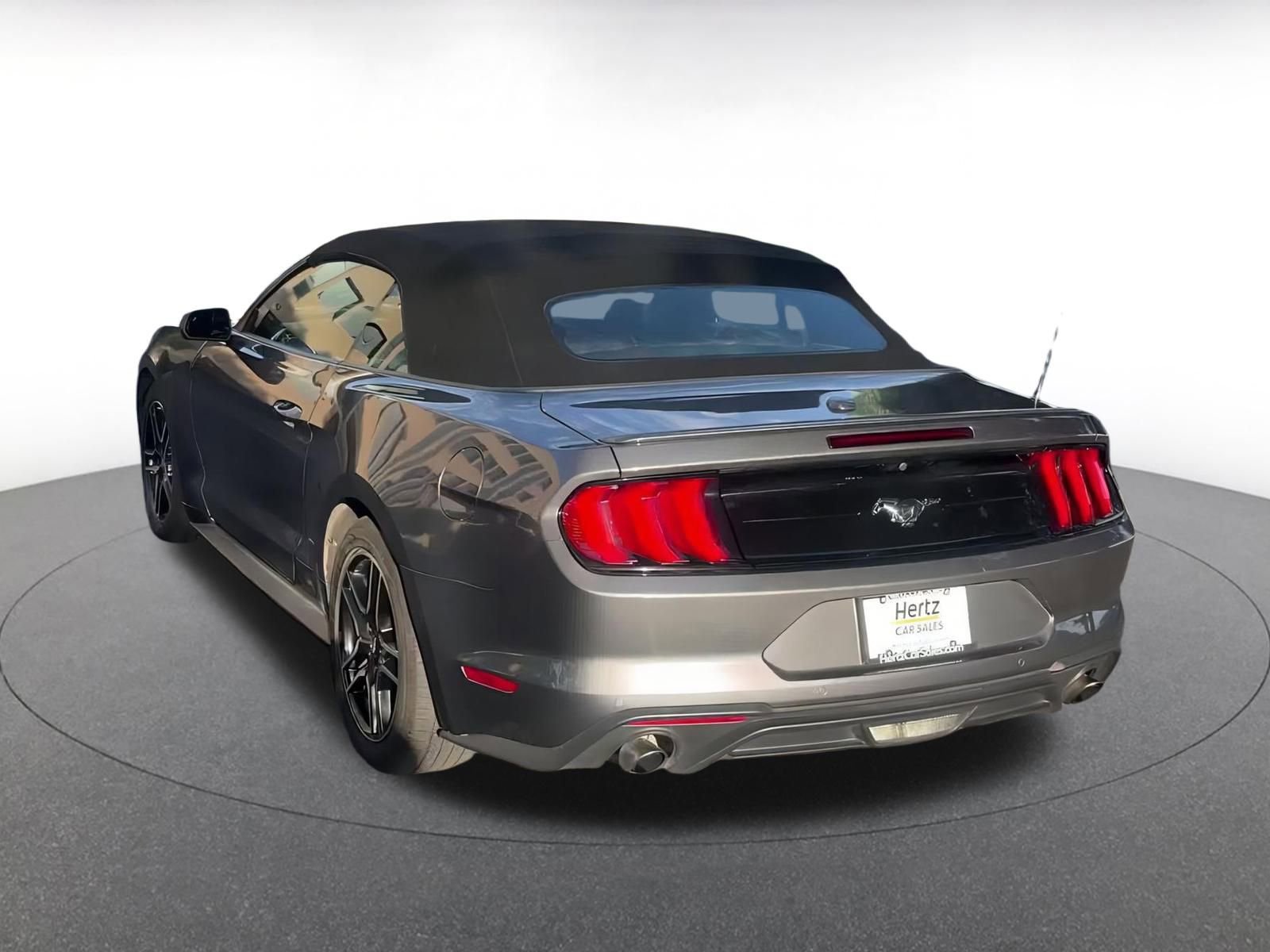 2023 Ford Mustang  10