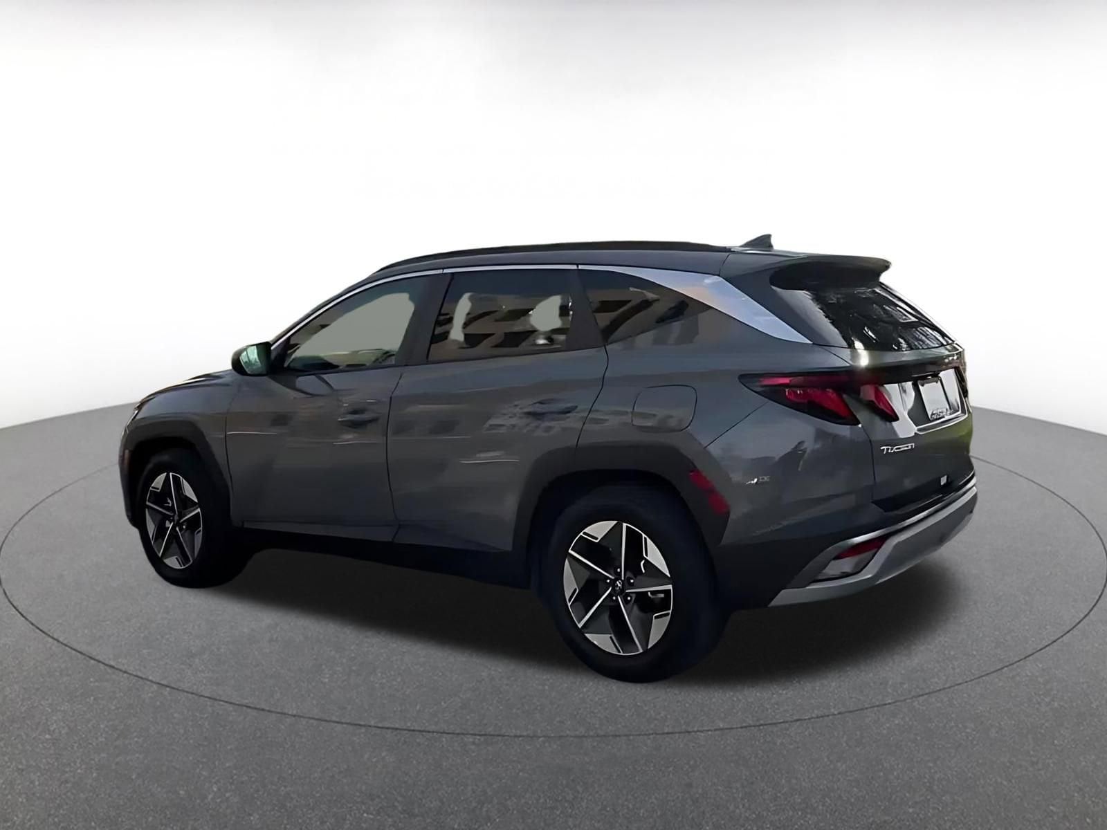 Thumbnail: 2025 Hyundai Tucson - 10
