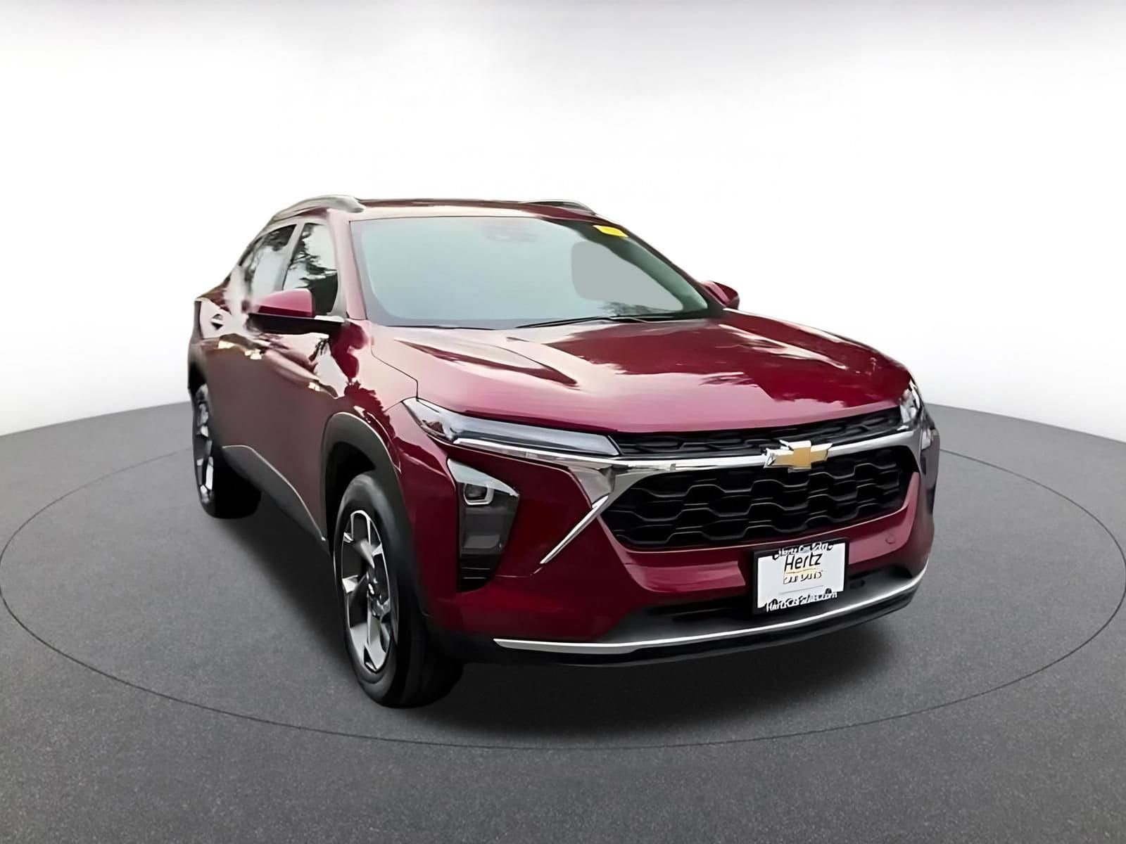 Thumbnail: 2025 Chevrolet Trax - 3