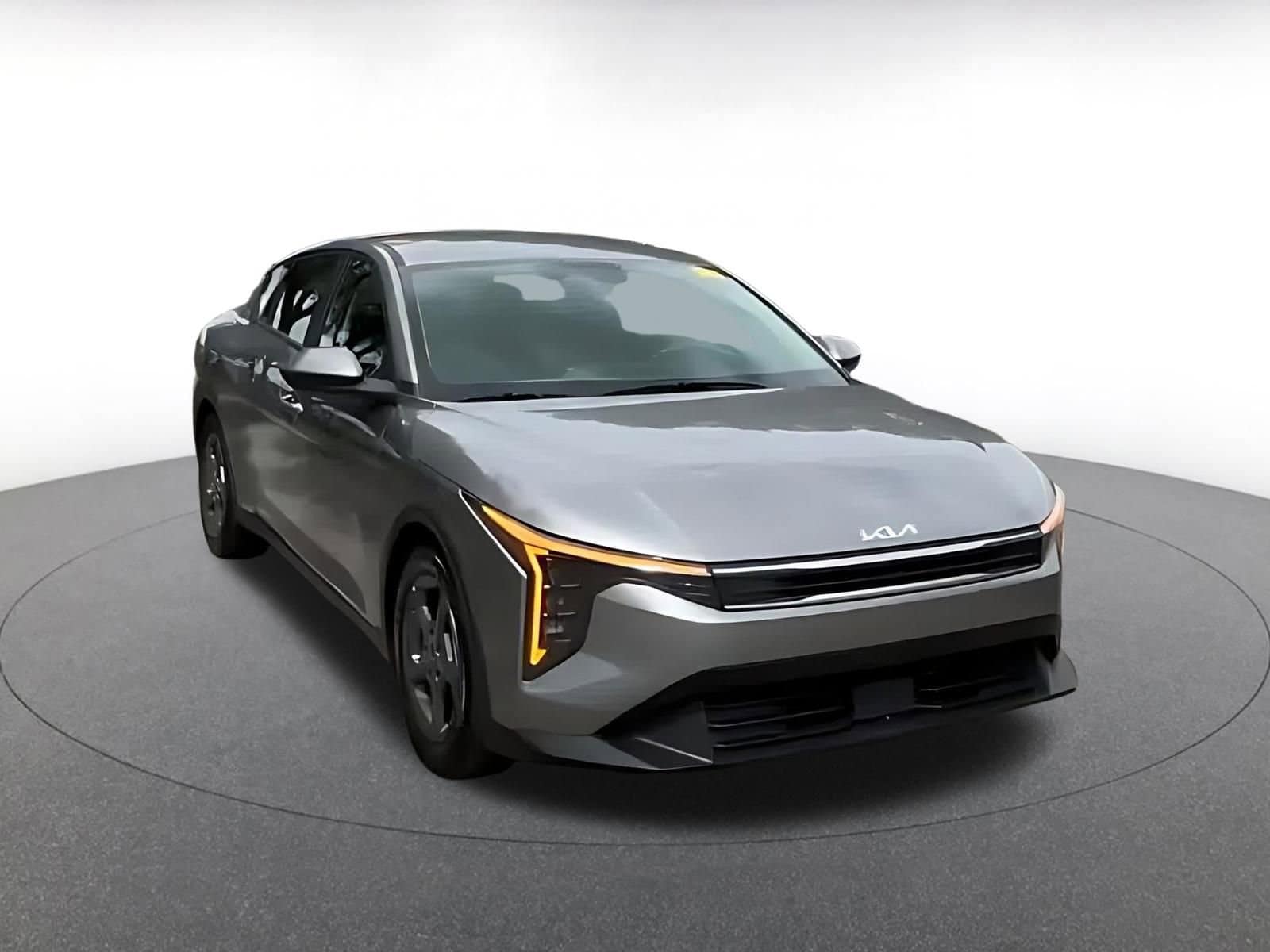 Thumbnail: 2025 Kia K4 - 3