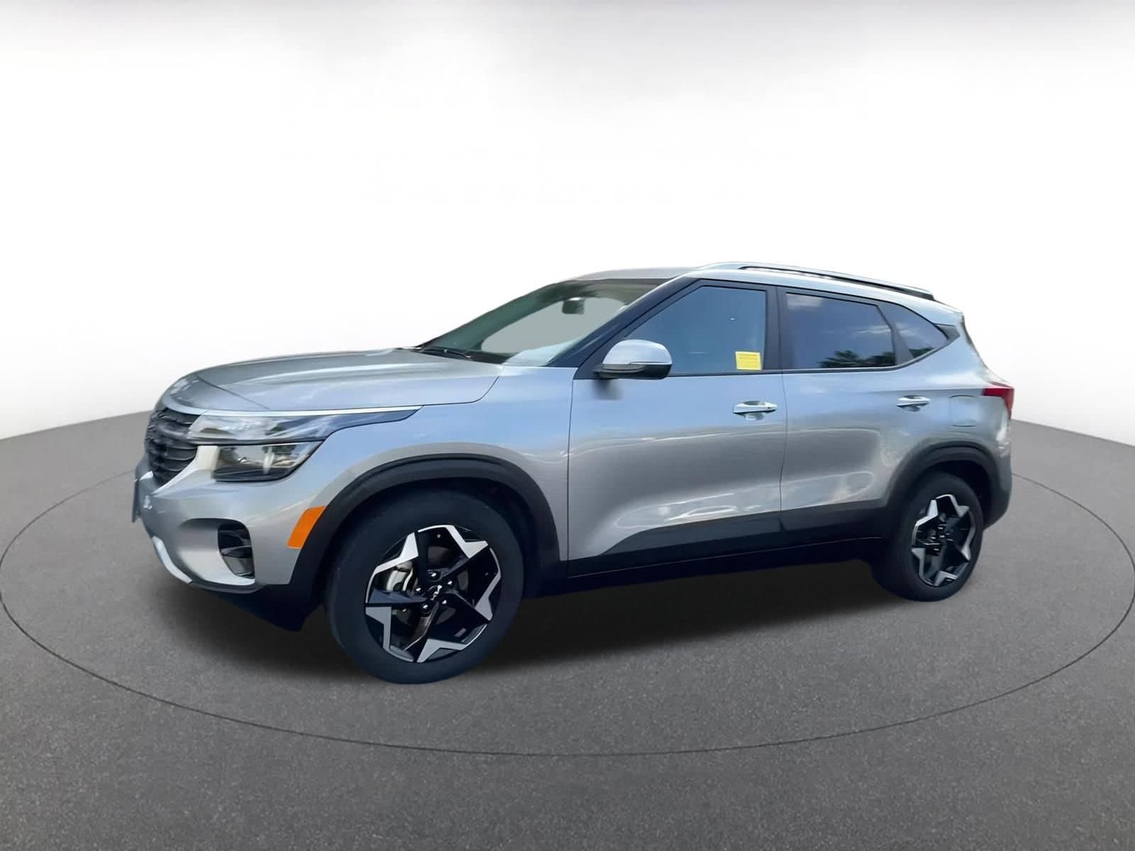 Thumbnail: 2025 Kia Seltos - 6