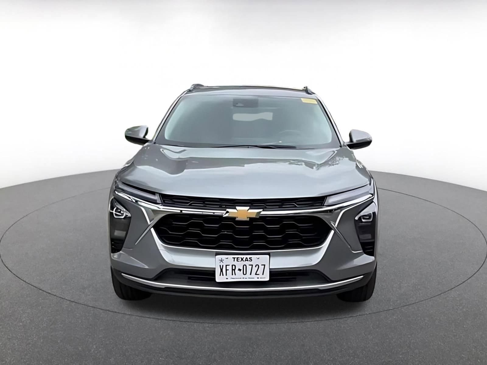 Thumbnail: 2025 Chevrolet Trax - 5