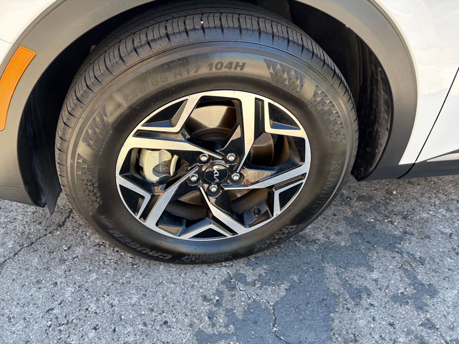 Thumbnail: 2025 Kia Sportage - 25