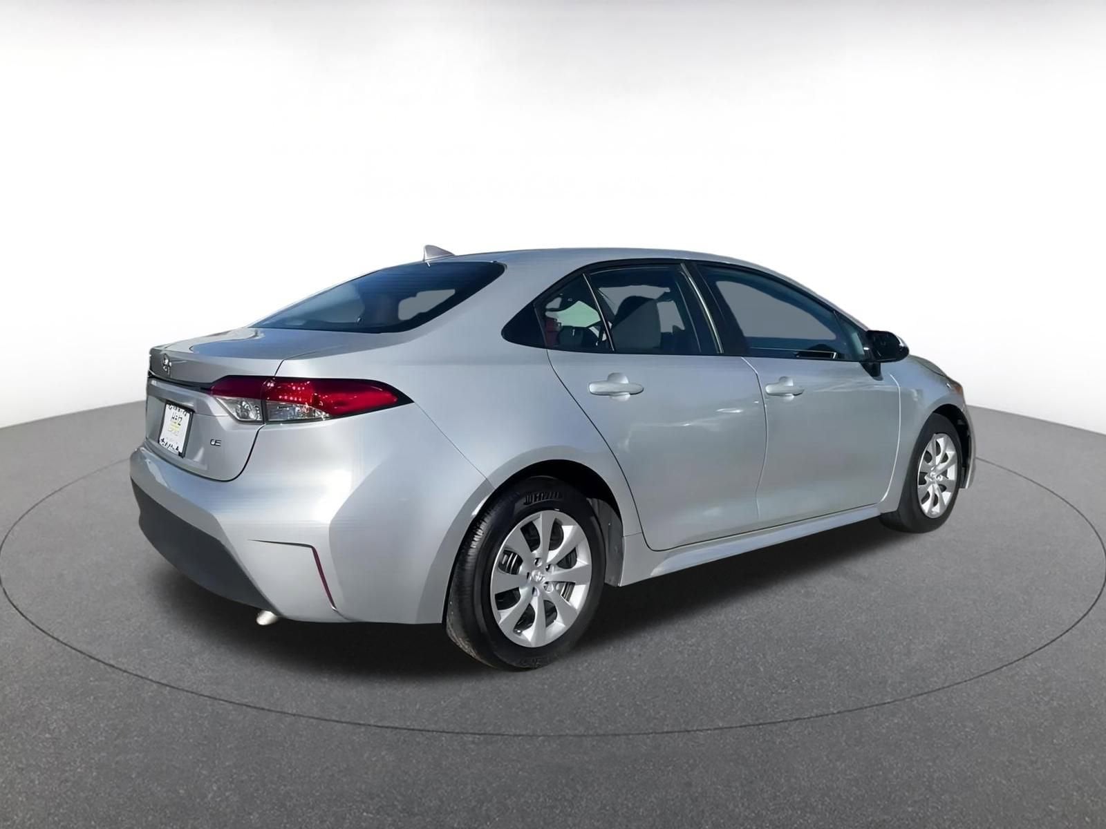 Thumbnail: 2025 Toyota Corolla - 15