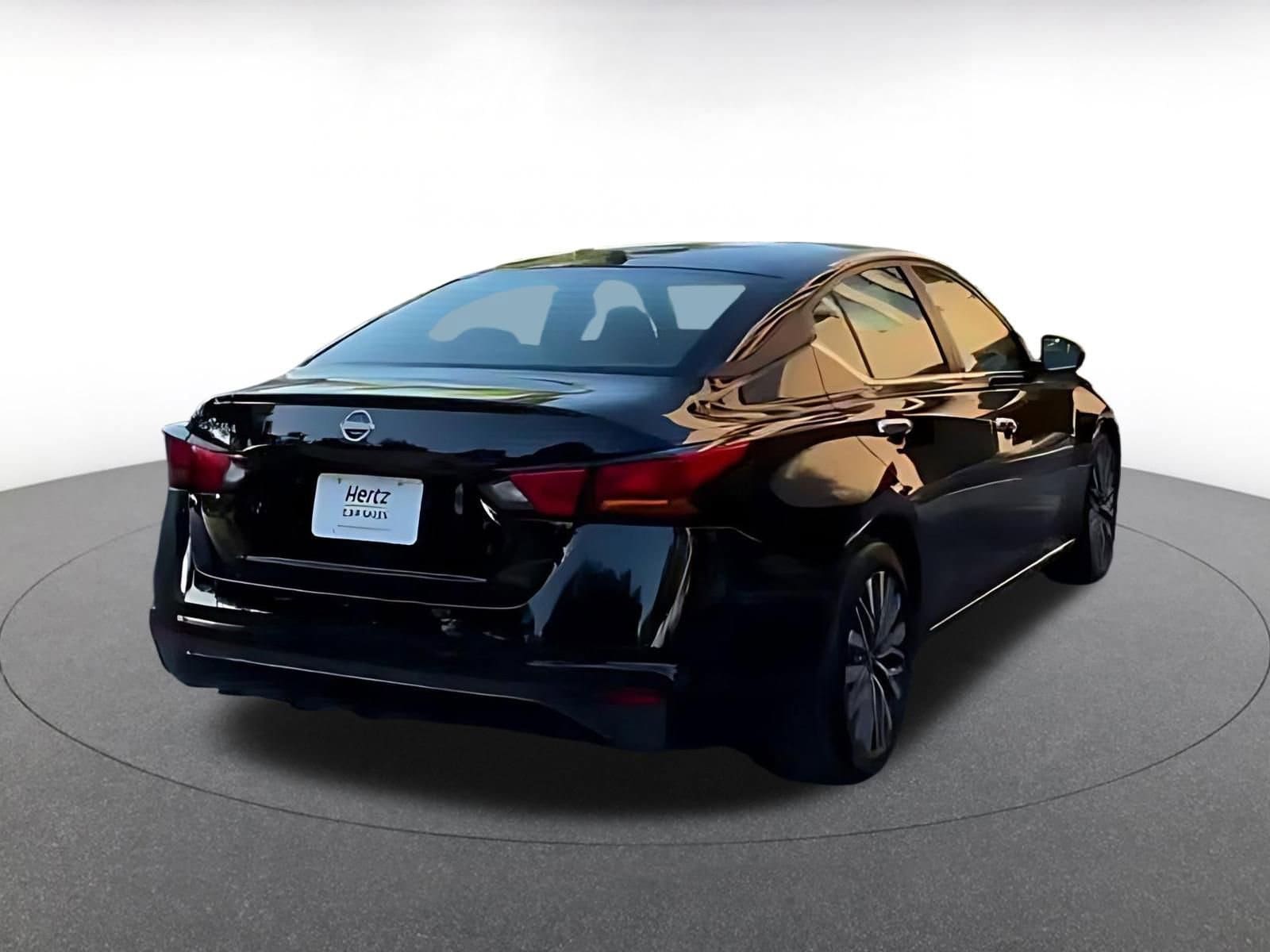 Thumbnail: 2025 Nissan Altima - 11