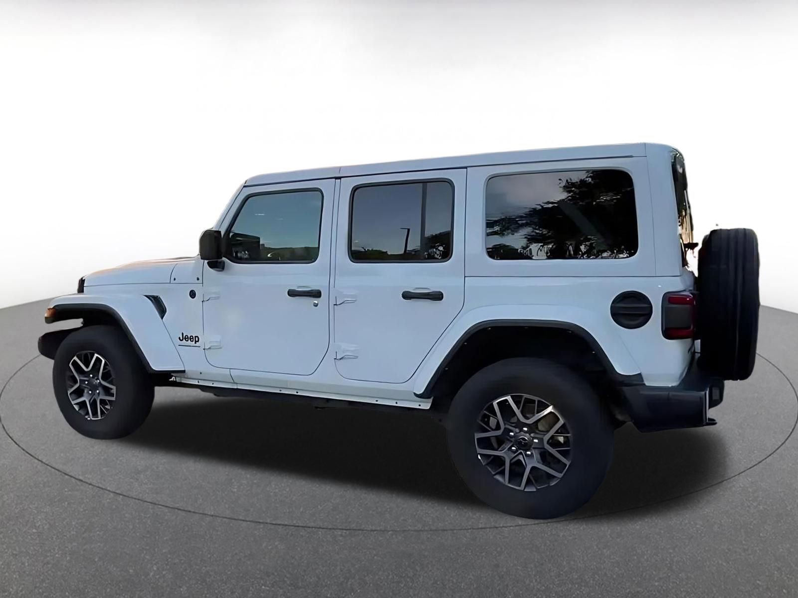 Thumbnail: 2025 Jeep Wrangler - 11