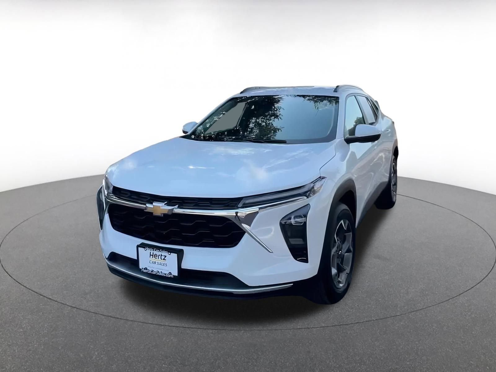 Thumbnail: 2025 Chevrolet Trax - 6