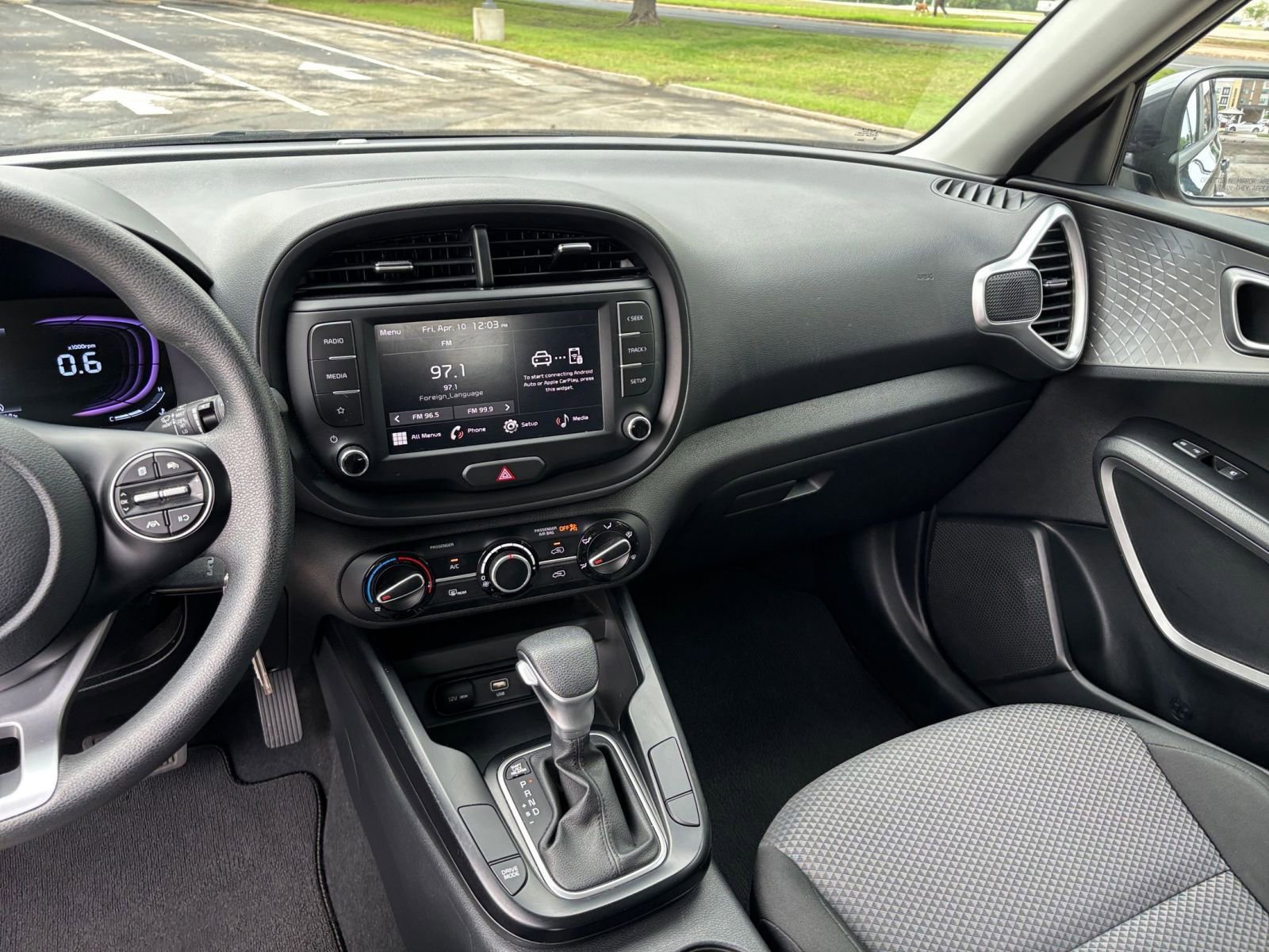 Thumbnail: 2025 Kia Soul - 30