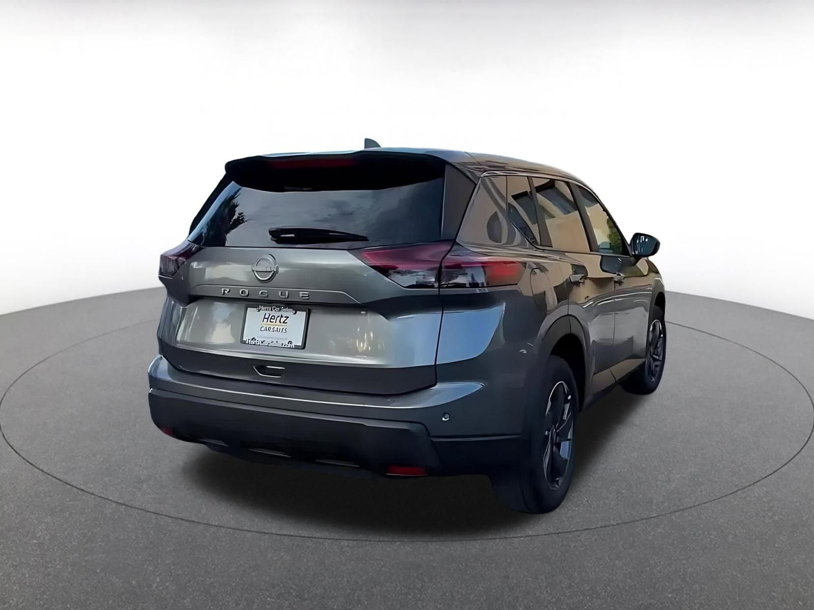 Thumbnail: 2025 Nissan Rogue - 13