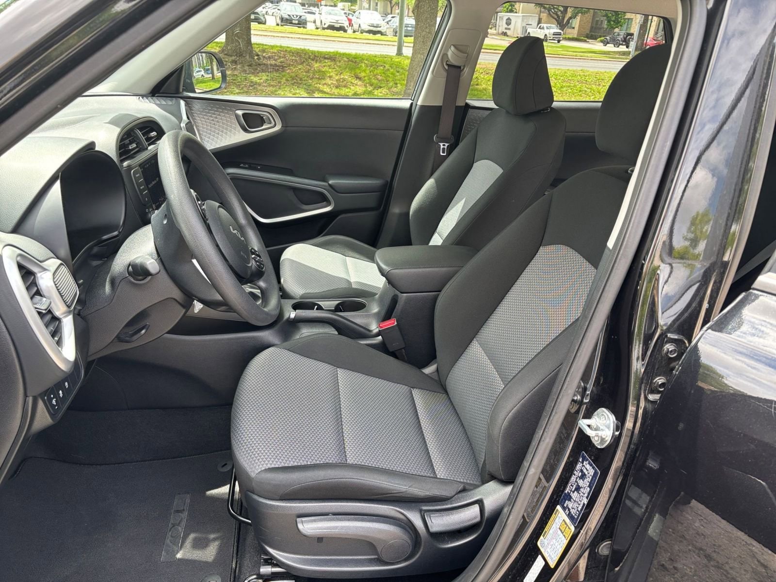 Thumbnail: 2025 Kia Soul - 31