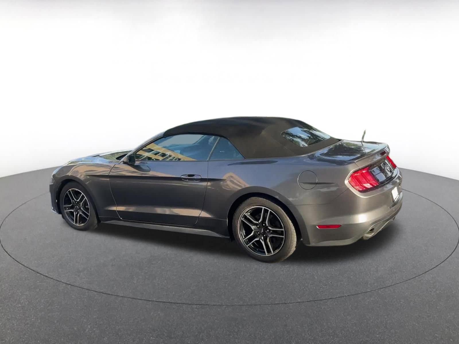 2023 Ford Mustang  11