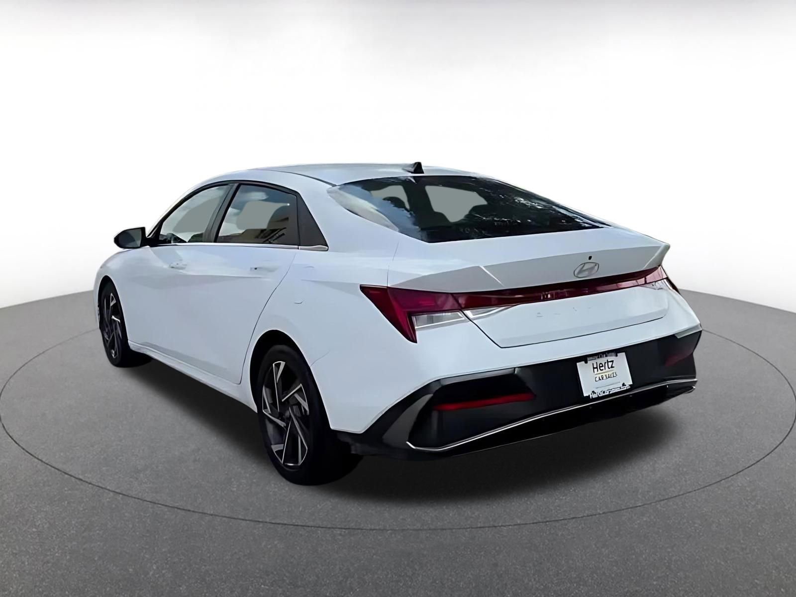 Thumbnail: 2025 Hyundai Elantra - 11