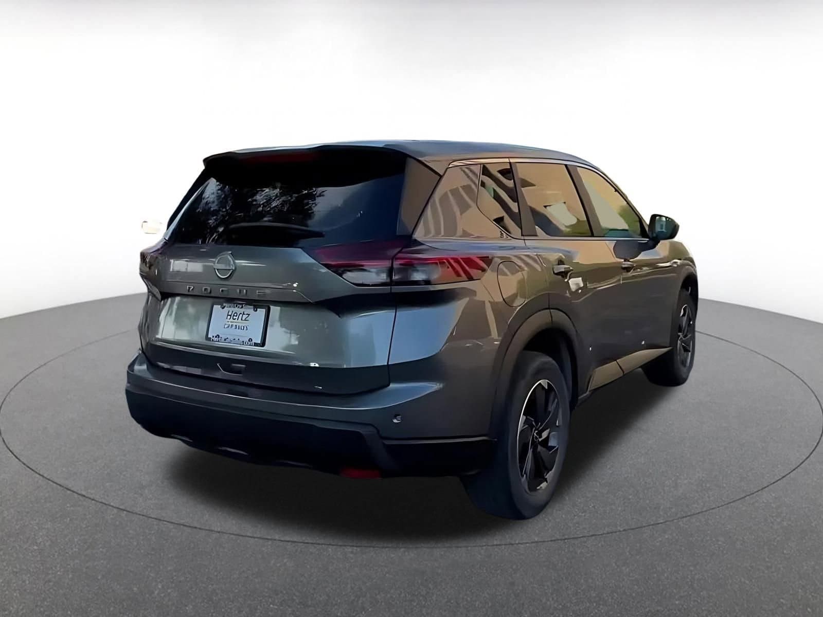 Thumbnail: 2025 Nissan Rogue - 13