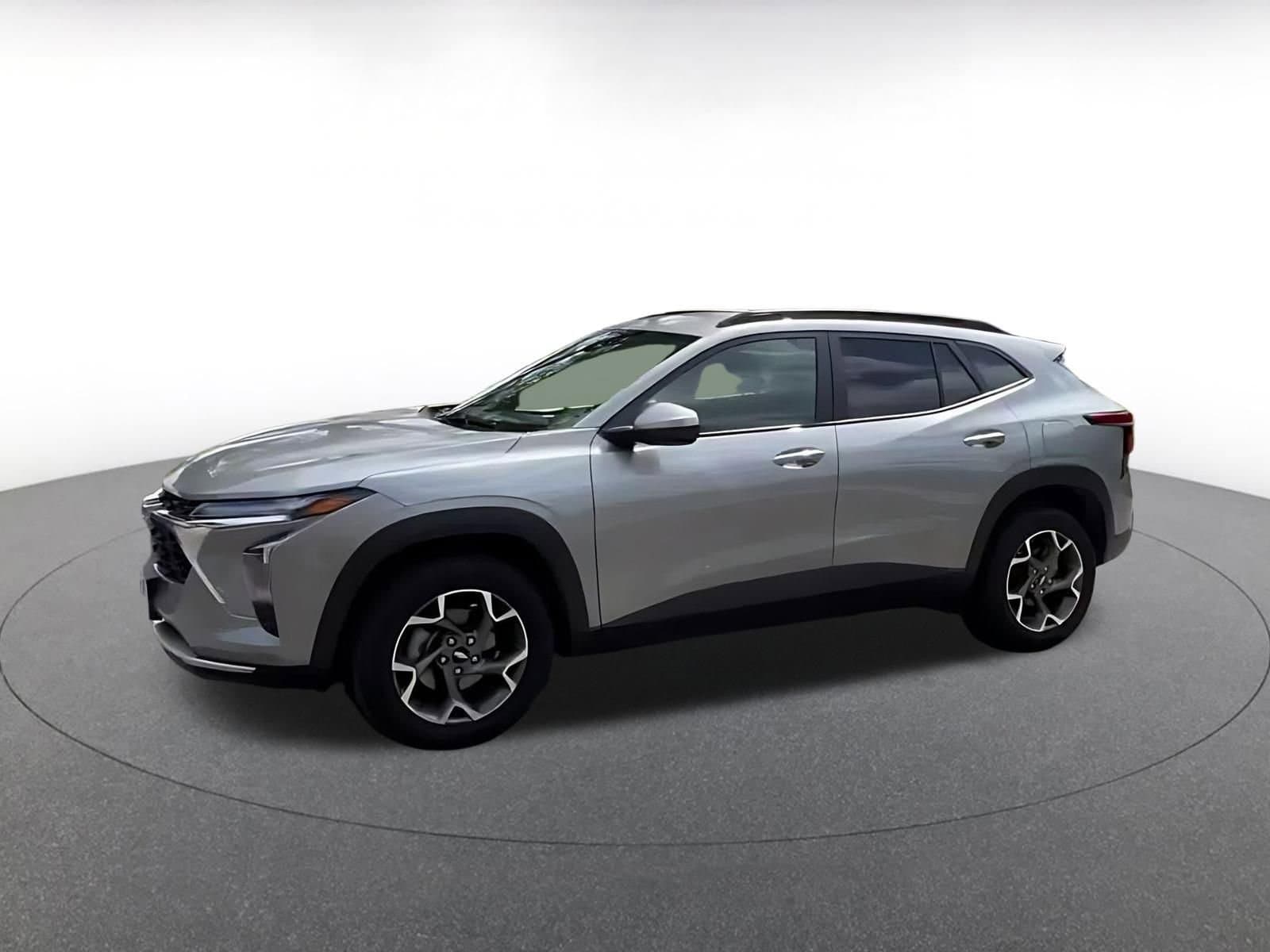 Thumbnail: 2025 Chevrolet Trax - 7
