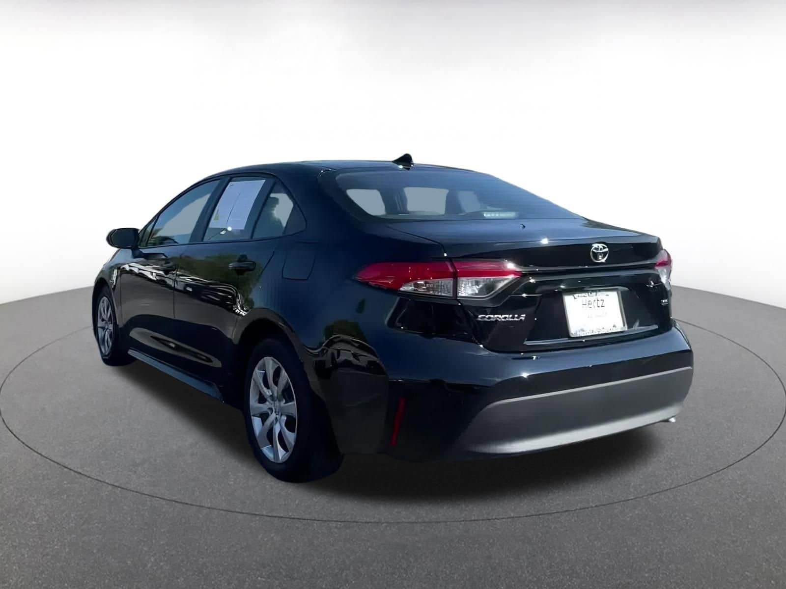 Thumbnail: 2025 Toyota Corolla - 10